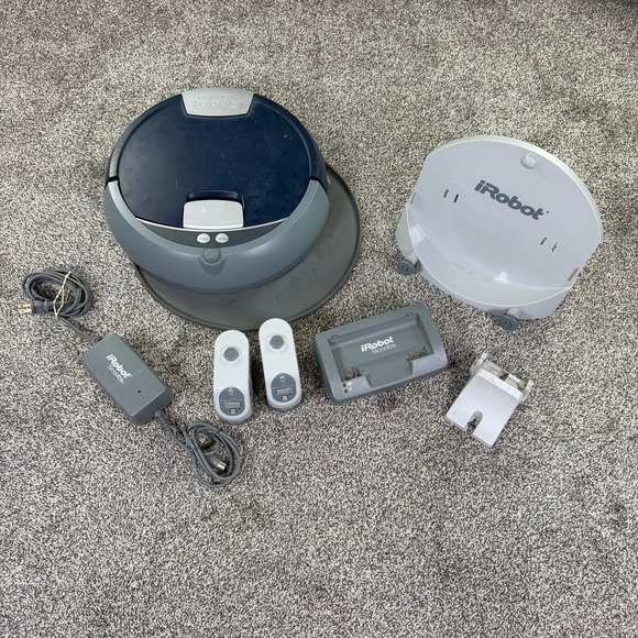 Irobot Other - iRobot Scooba Floor Scrubbing Robot Bundle with Virtual Walls and Charger PARTS